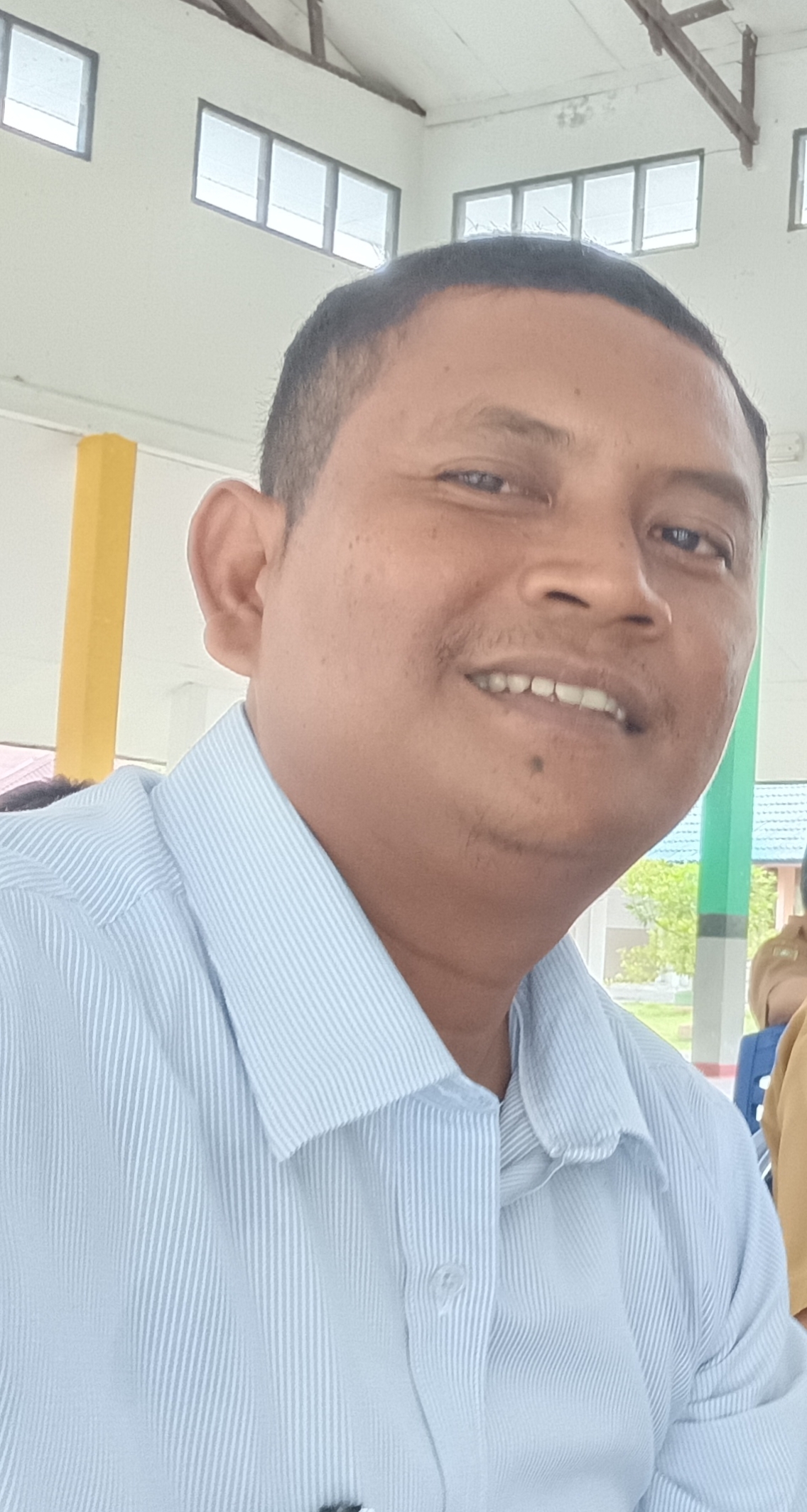 Foto YEDIYA EVENETUS, M.Pd