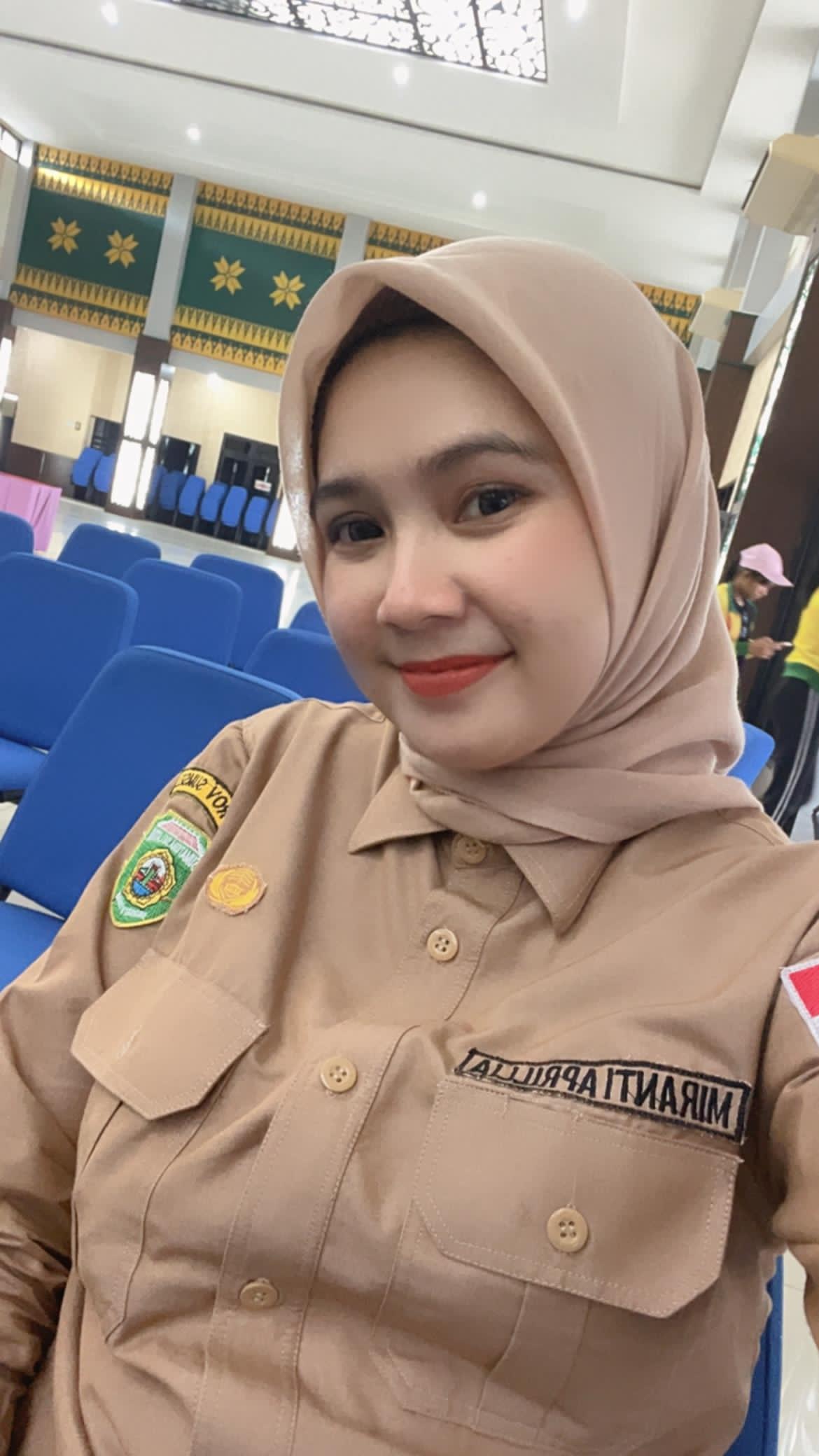 Foto Miranti Aprillia