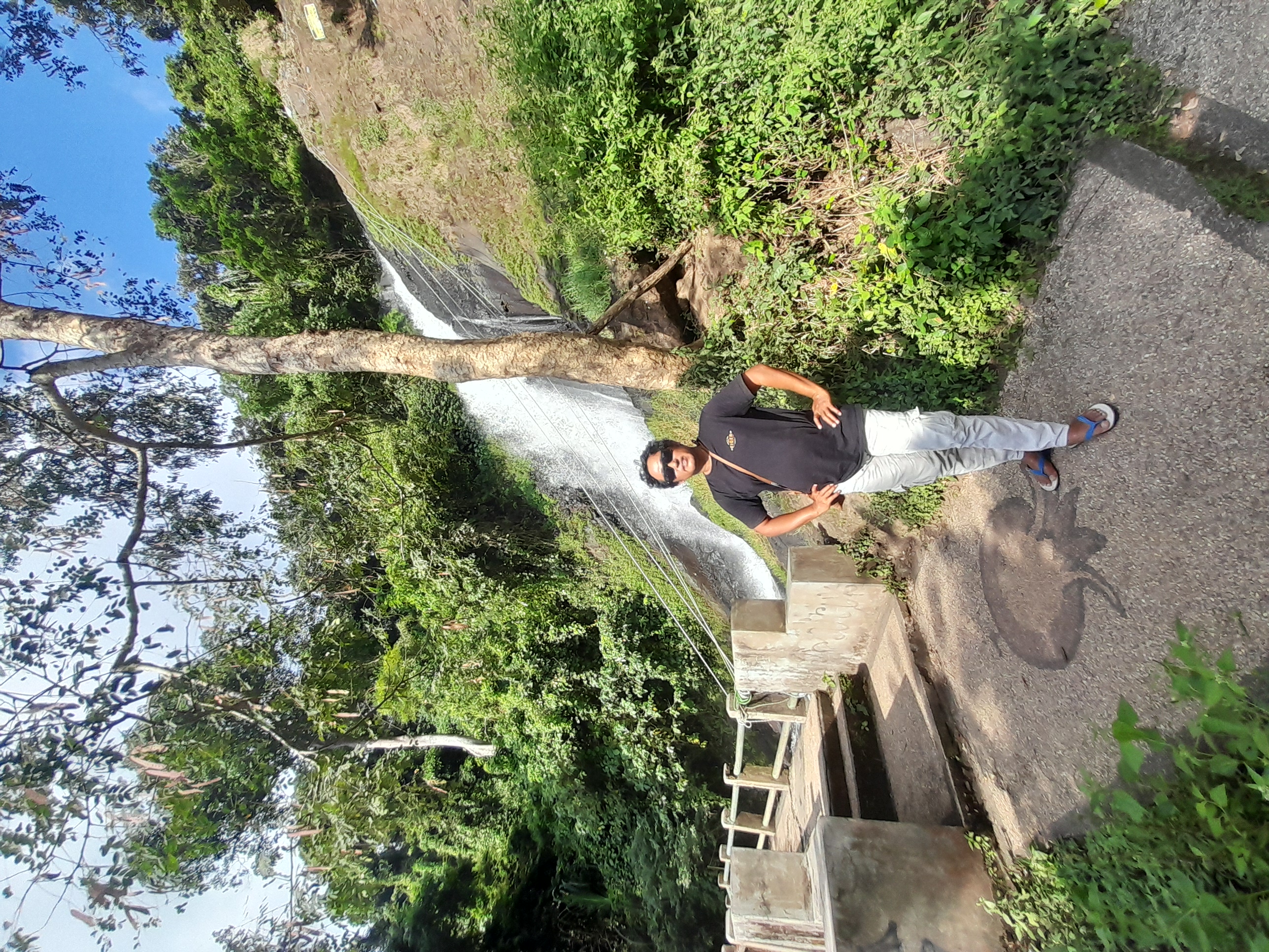 Foto Tuhri Jasa Putra